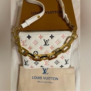 Lulu Coussin small size, new, designer inspired.